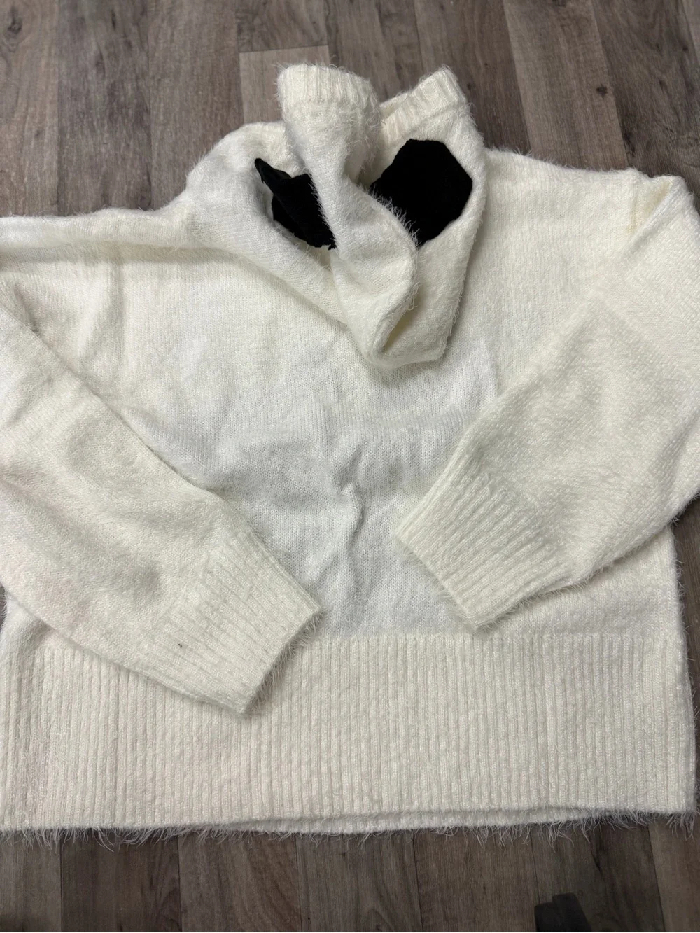 Justice x Peanuts Snoopy Hooded Fuzzy Sweater NWT Girls Size L (12/14)